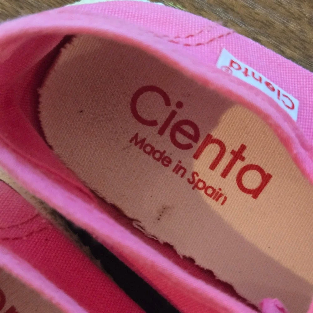 Cienta Kids Pink Canvas Mary Jane Sneakers Made in Spain Girls Shoes Size 28